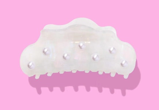 Snowy Pearl Hair Clip