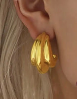 Aubrey Hoops