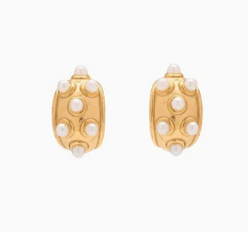 Carrie Pearl Hoops