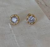 Mami Studs