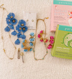 Audrey Floral Statements